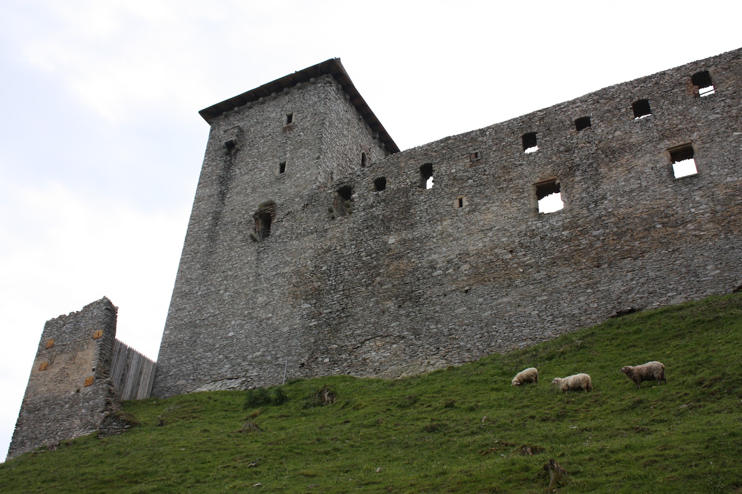 Kašperské Hory castle